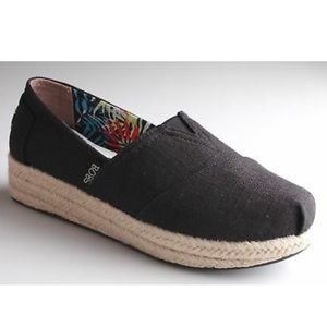 NWOT Bobs Platform Espadrilles Black 9